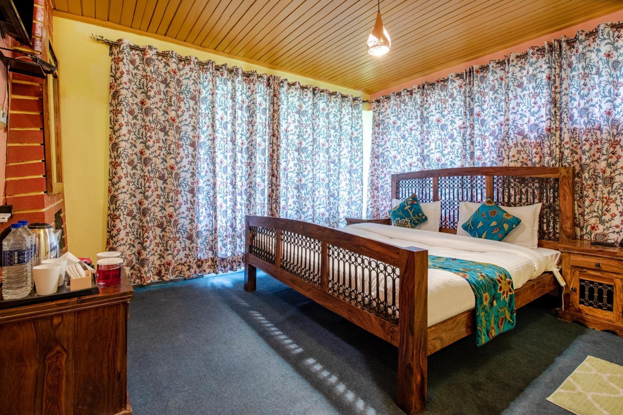 Hotel Little Silver Pahalgām Kültér fotó
