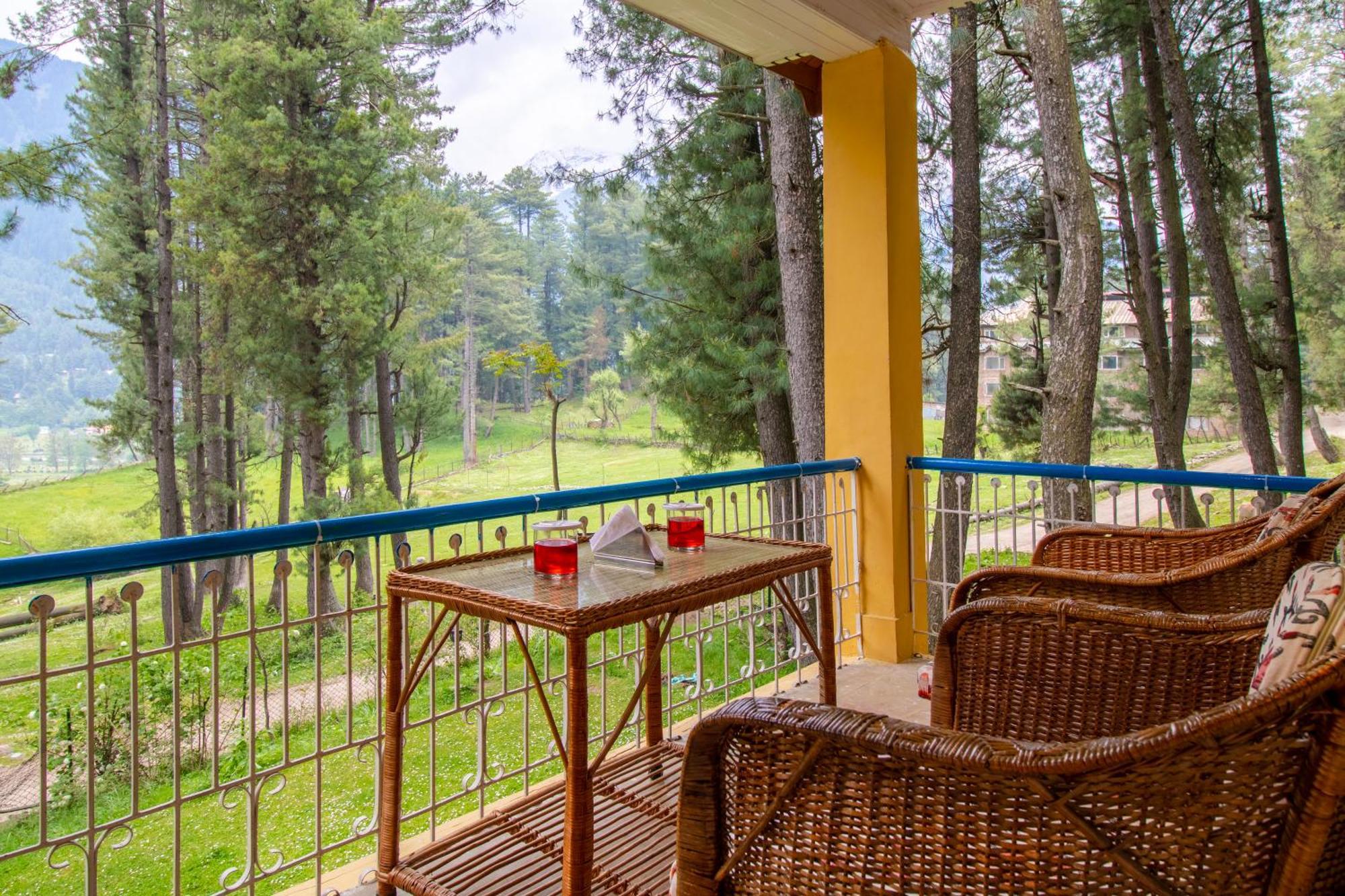 Hotel Little Silver Pahalgām Kültér fotó