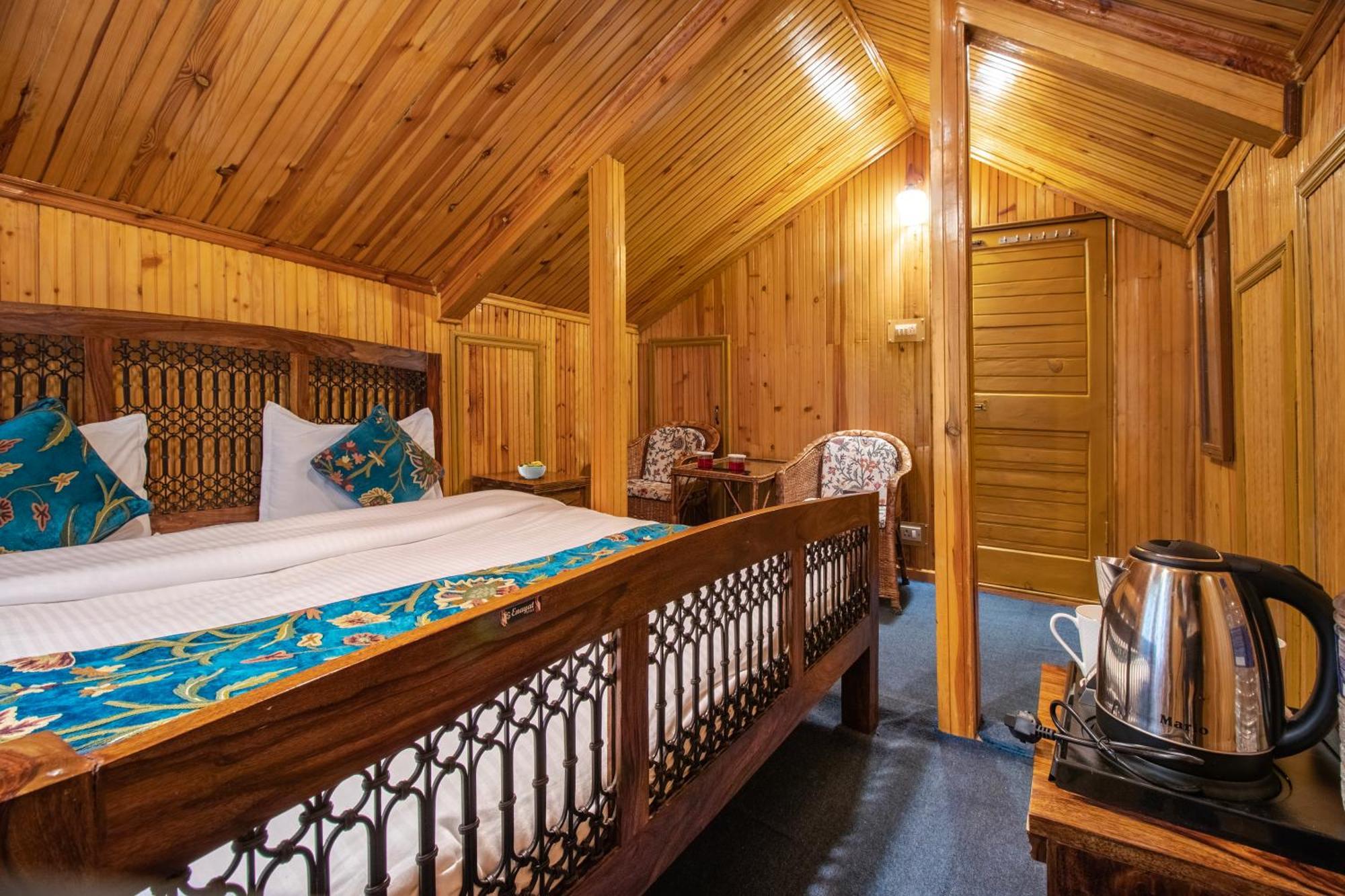Hotel Little Silver Pahalgām Kültér fotó