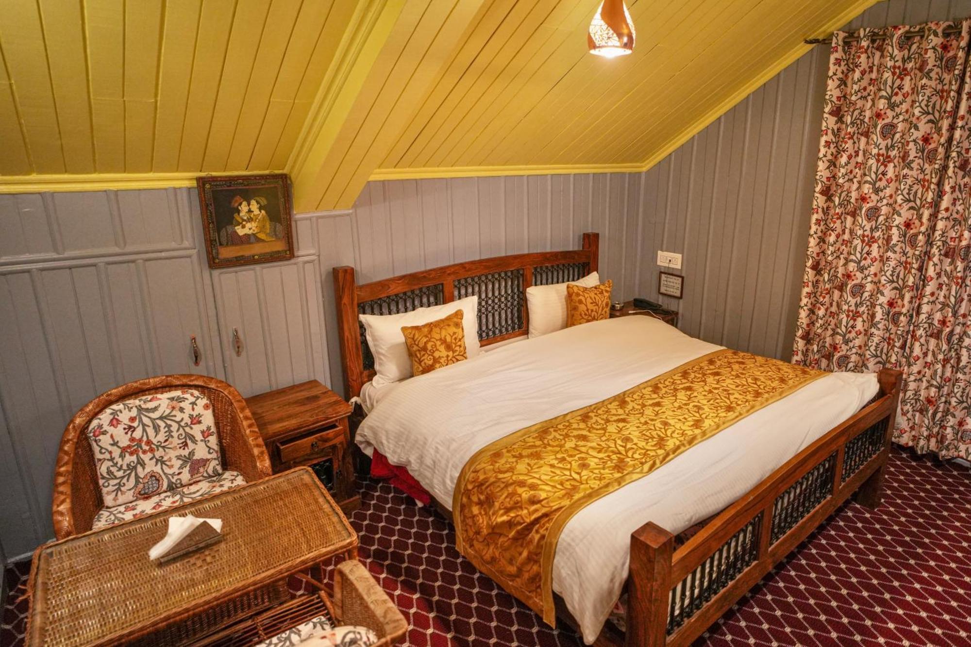 Hotel Little Silver Pahalgām Kültér fotó